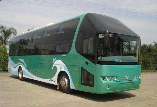 深圳班車租賃為企業(yè)提升通勤效率,員工通勤無(wú)煩惱